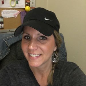 Meet your Posher, Michele